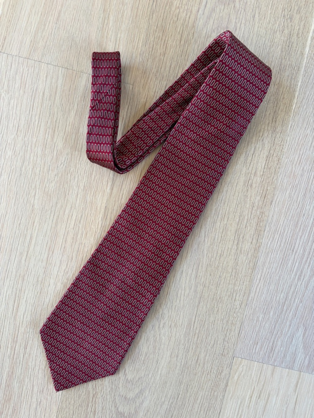 Perry Ellis Burgundy Geometric Silk Tie